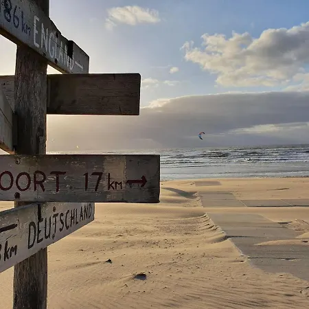 Tip! Center House 度假居 *